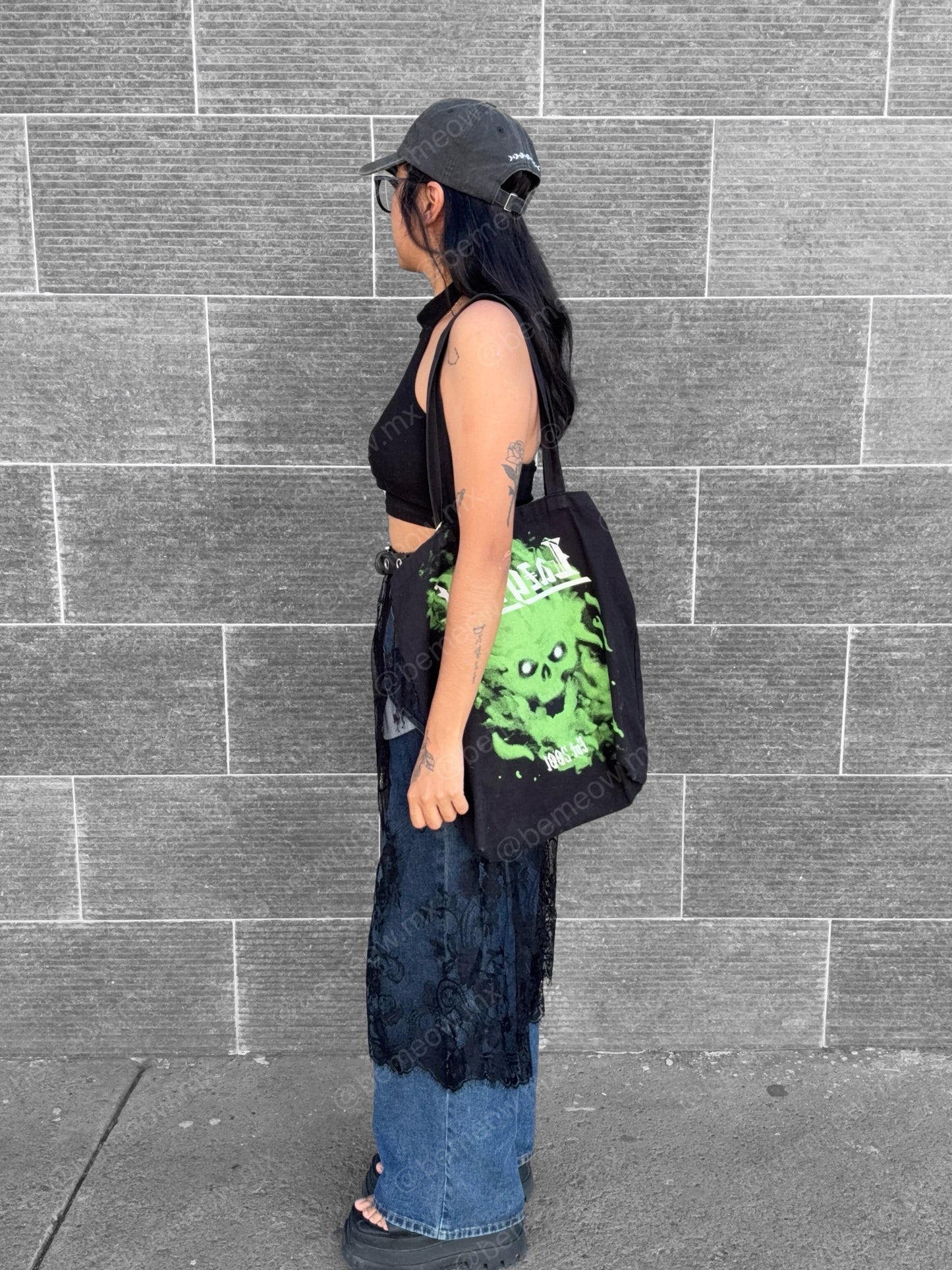 Falda Encaje Mesh Negro