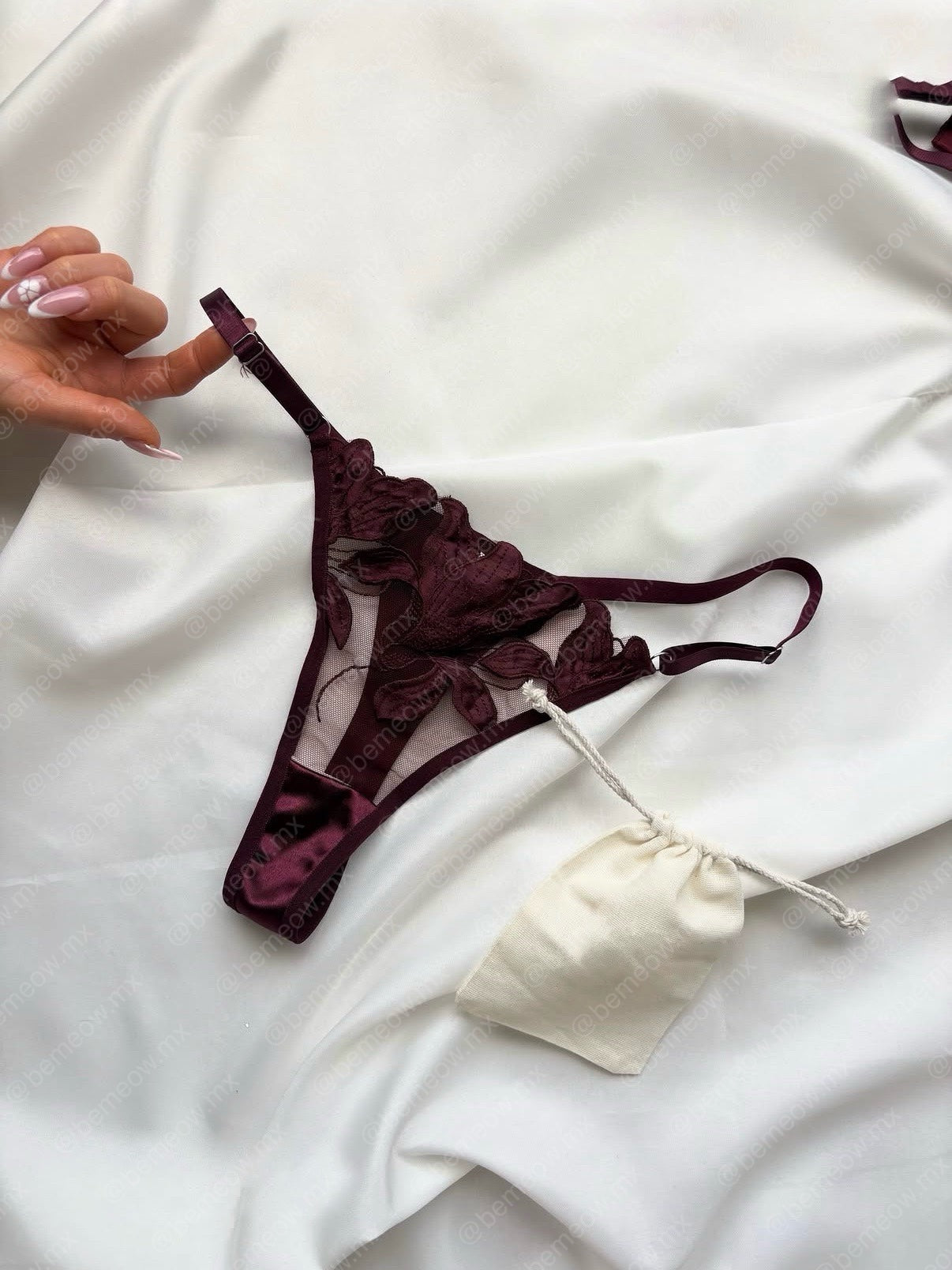 Conjunto Vino Tinto Satin