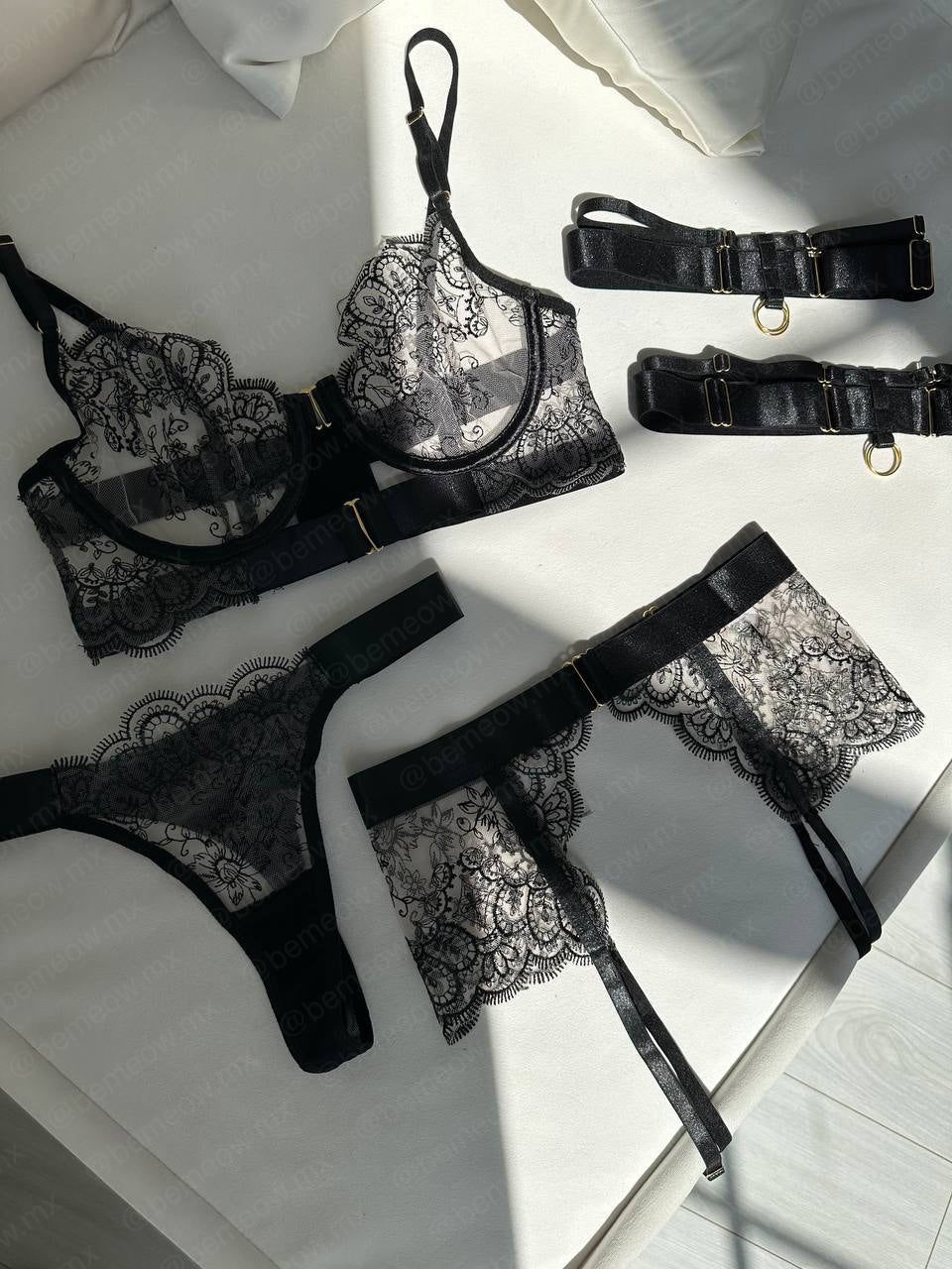 Conjunto Liguero Eleonor DELUXE