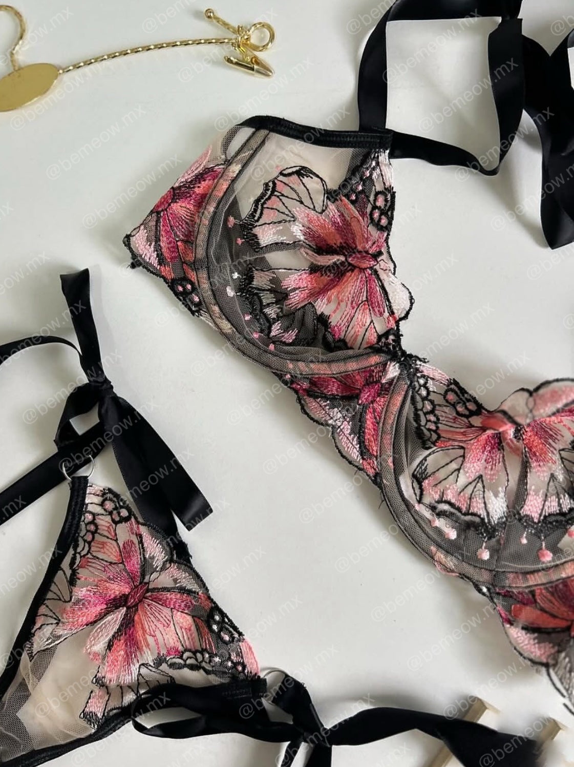 Conjunto Mariposa Listones