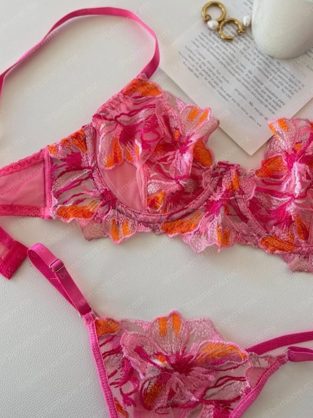Conjunto Narciso Fiusha y Naranja