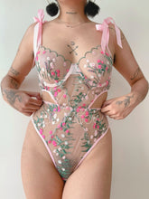 Cargar imagen en el visor de la galería, Body Fleur Tul Bordado
