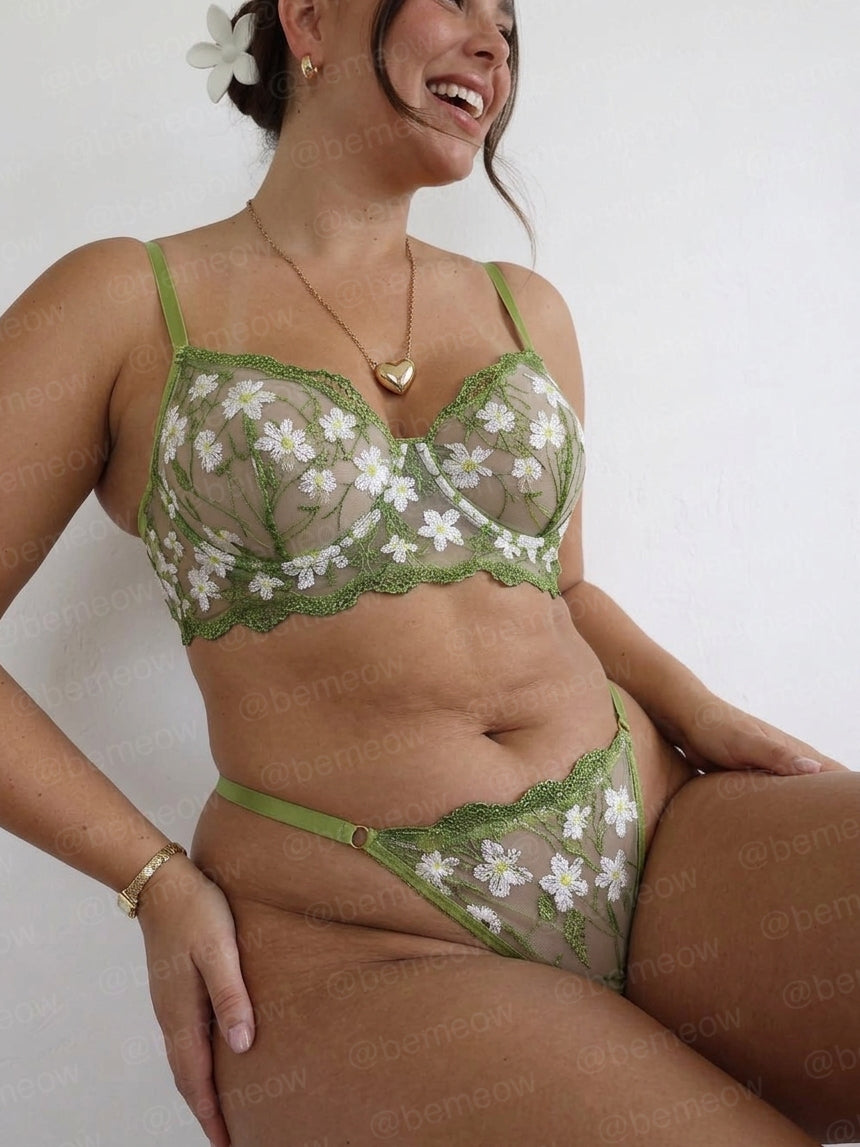 Conjunto Oliva Verde Floral