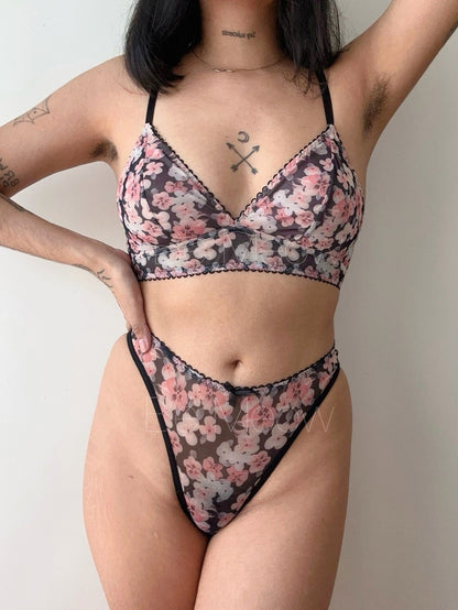CONJUNTO BASICO FLORAL - Be Meow - Conjuntos