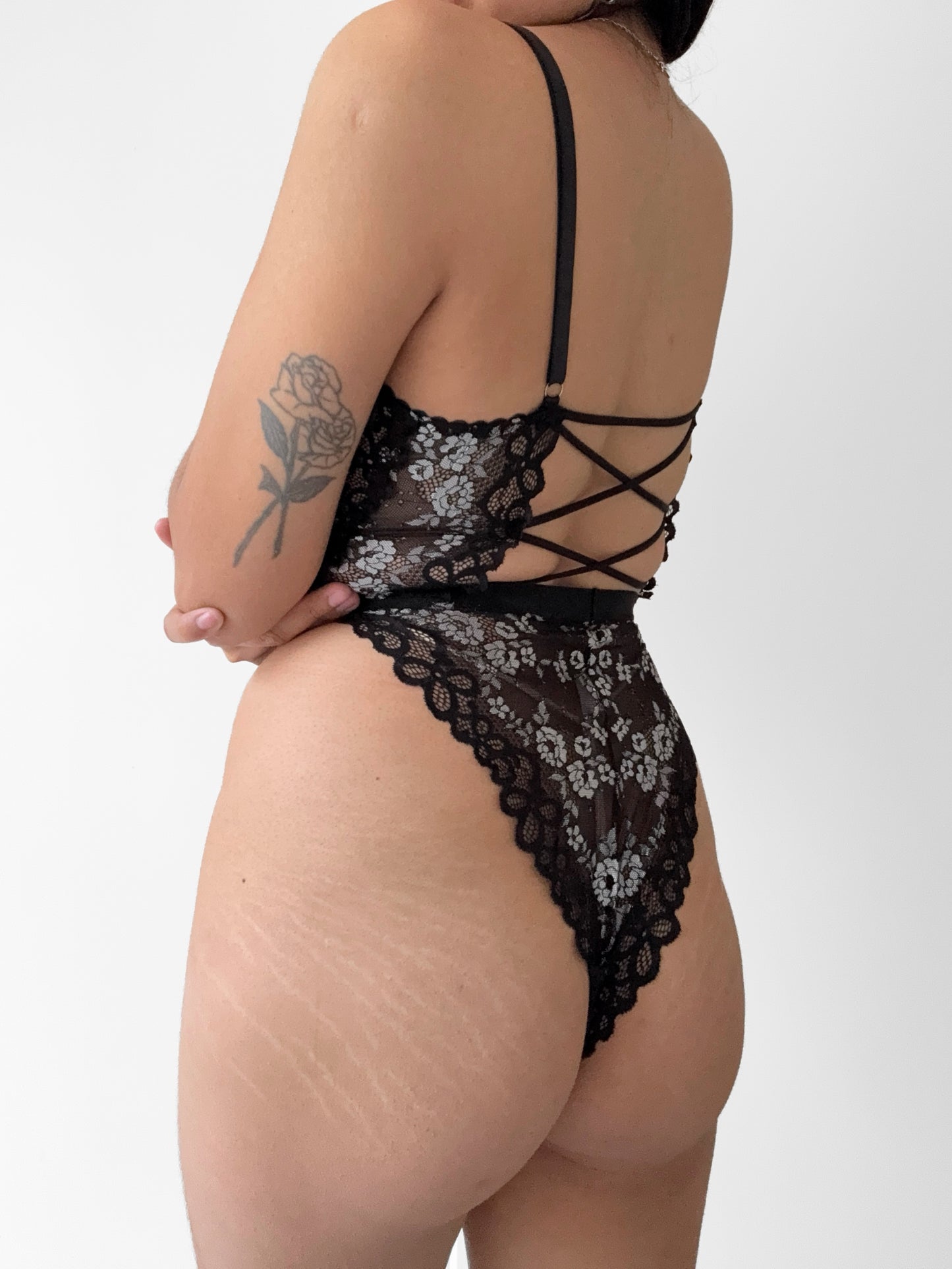 Body Encaje Flores Plata