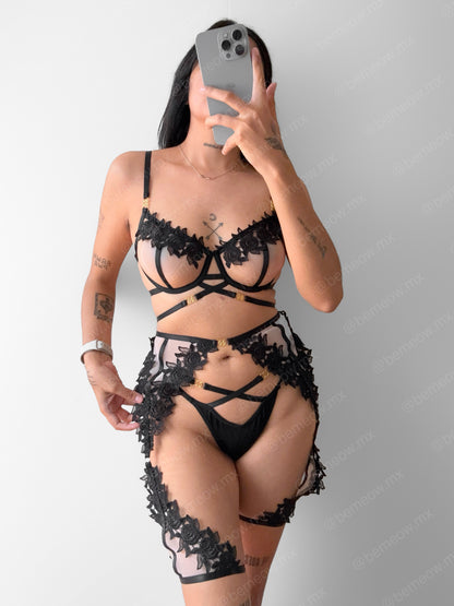 Conjunto Black Rose Arnés Pierna