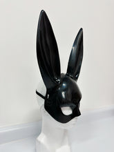 Cargar imagen en el visor de la galería, Mascara Disfraz Conejo Negro
