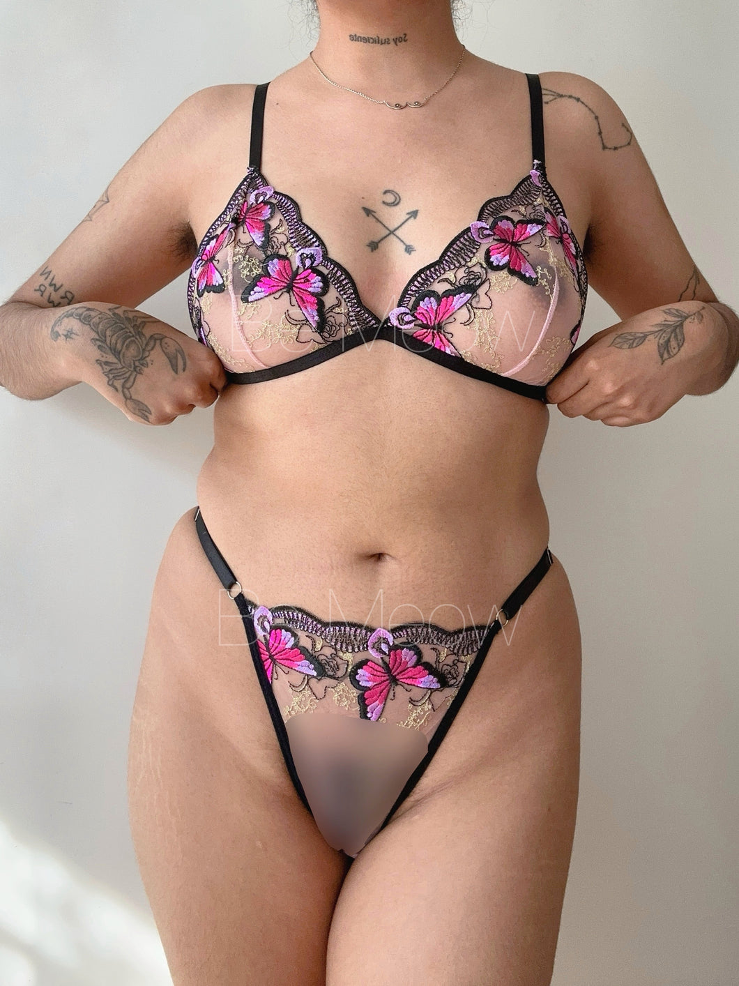 Conjunto Mariposas Plus Tul Bordado