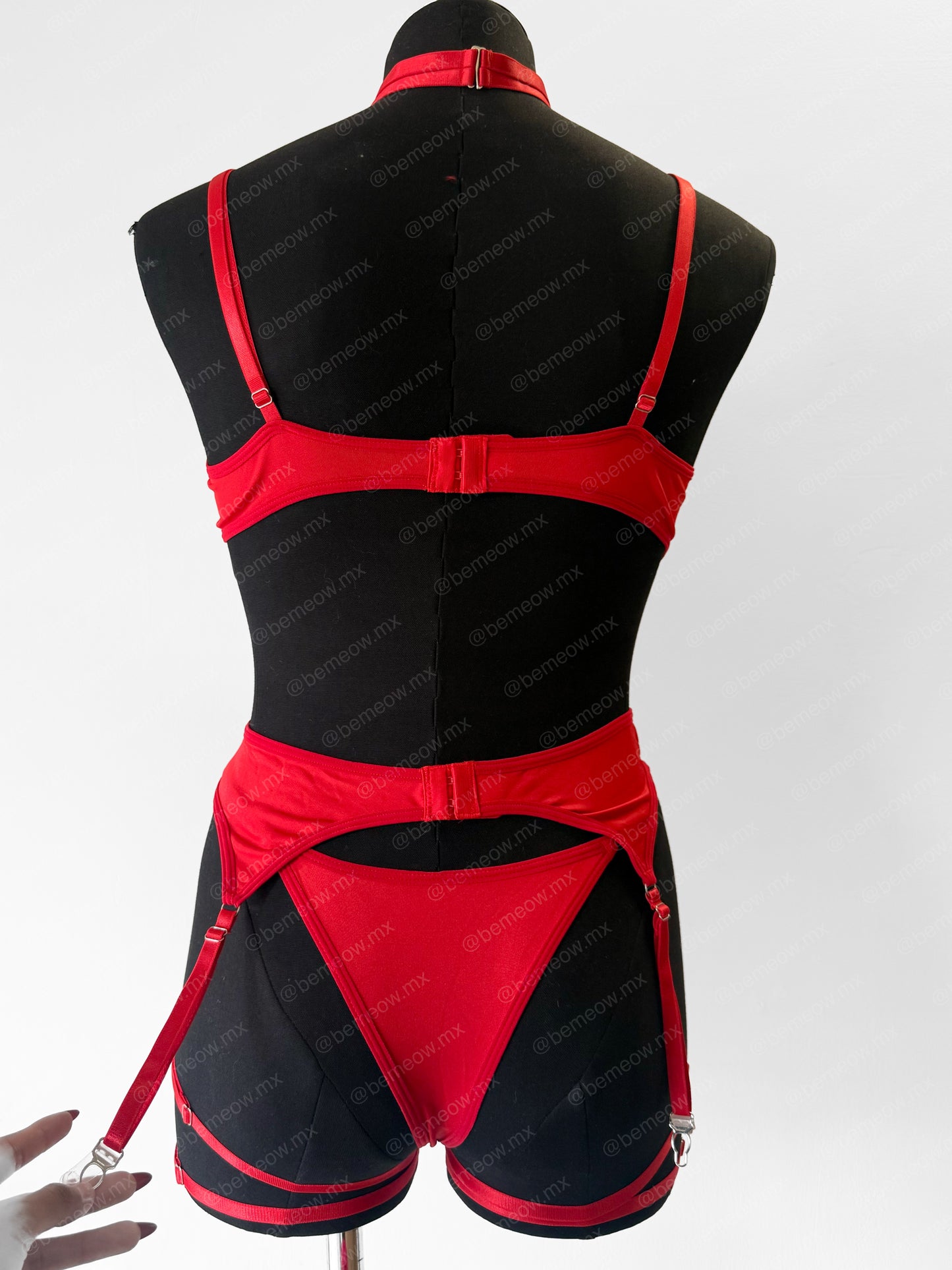 Conjunto Lazo Liguero +COLORES