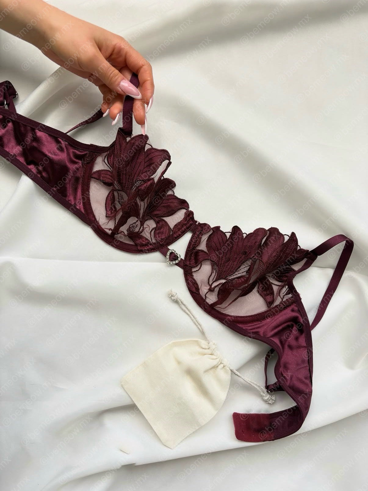 Conjunto Vino Tinto Satin