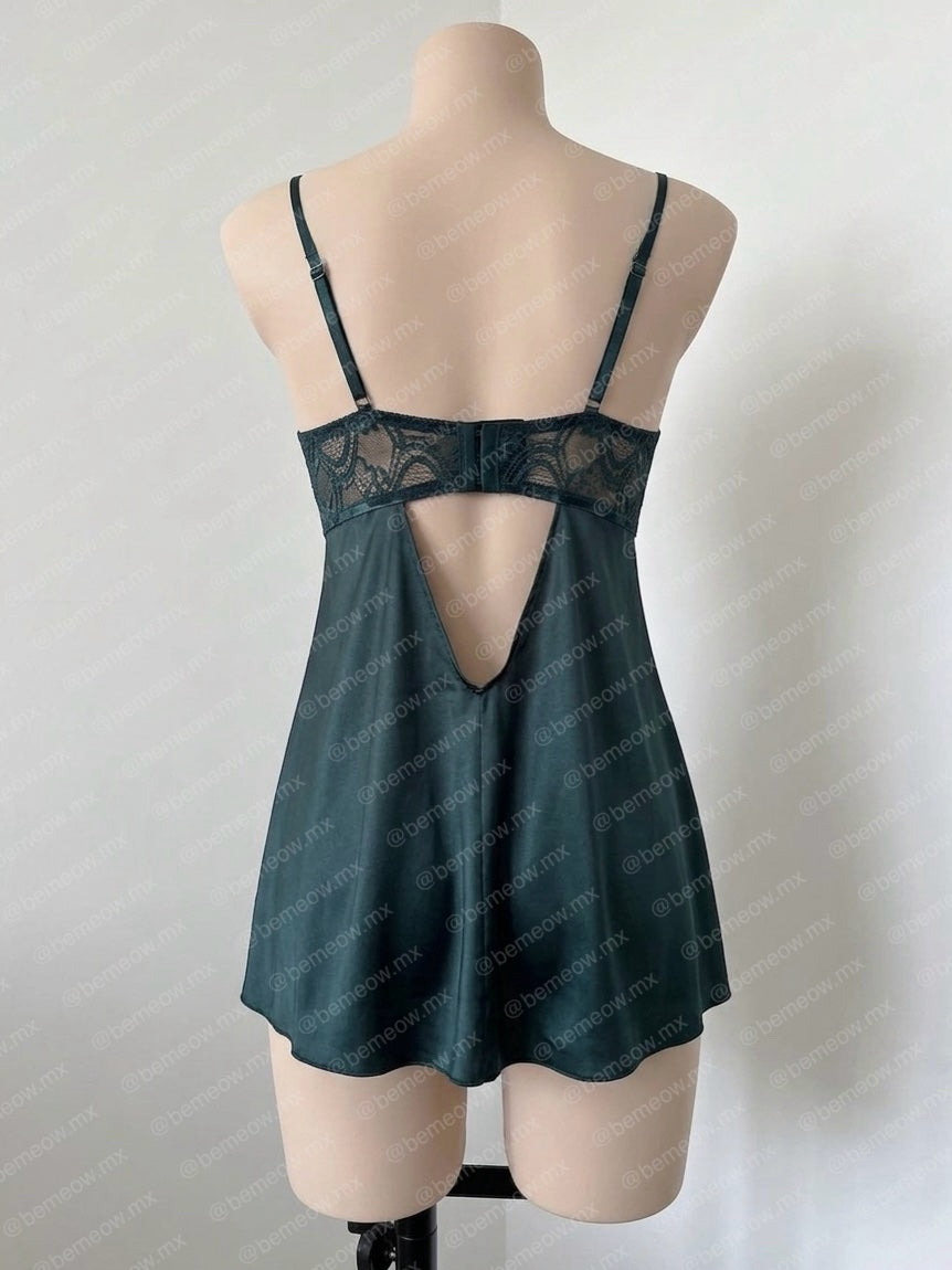 Vestido Babydoll Verde Jade Satin