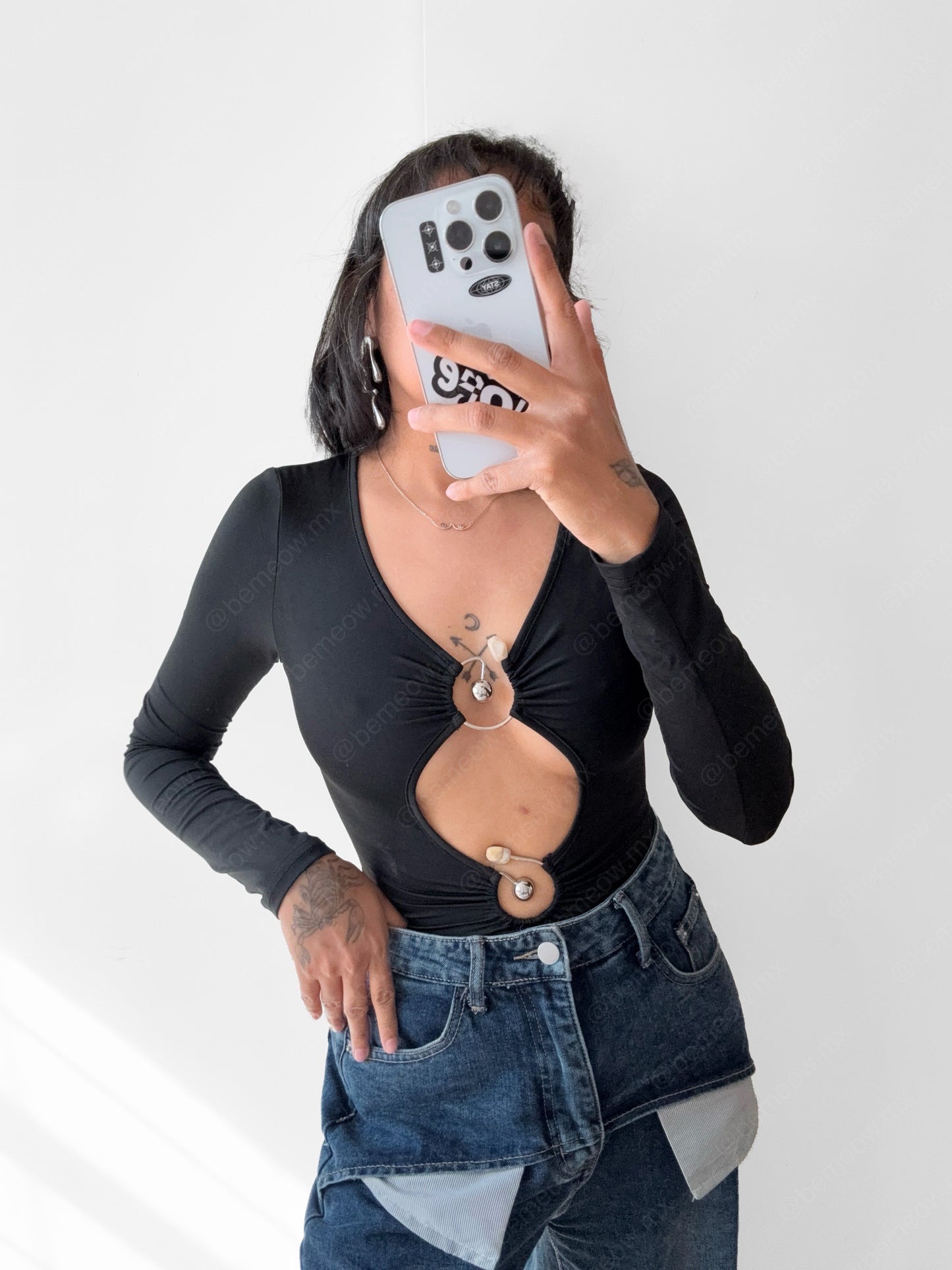 Top UnderBoob Santorini