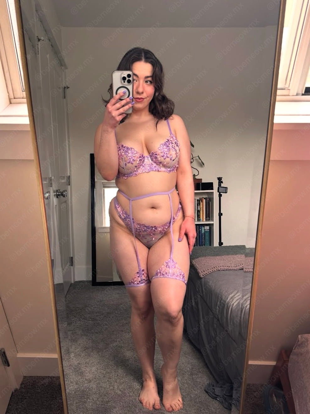 Conjunto Liguero Lila Floral