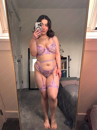 Conjunto Liguero Lila Floral