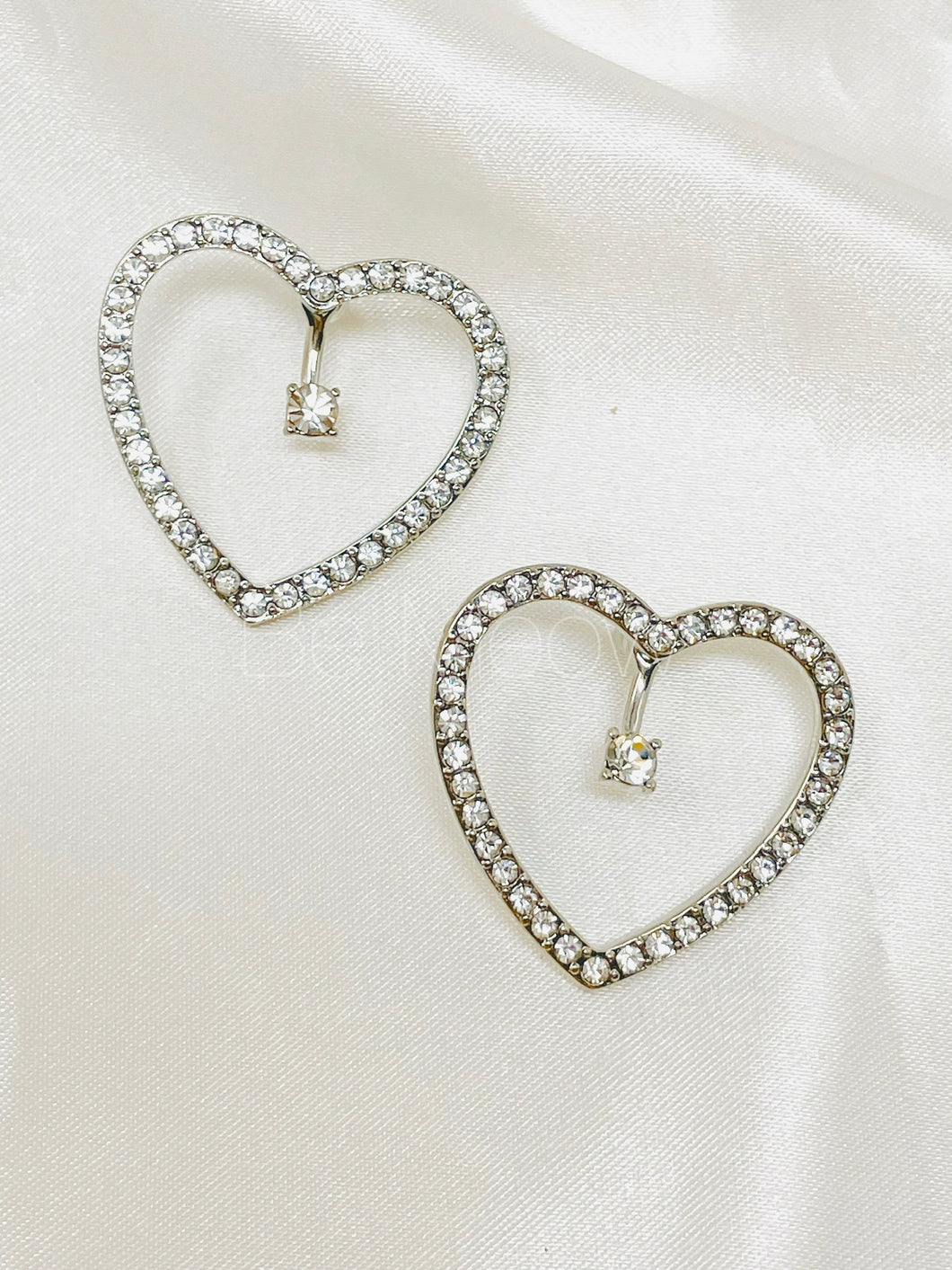 ARETE CORAZON CON DIAMANTES